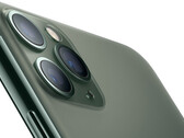 Le radiazioni di iPhone 11 Pro potrebbero superare i limiti di legge