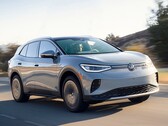 La Volkswagen ID.4. La casa automobilistica tedesca sta richiamando 14.000 veicoli elettrici negli Stati Uniti perché possono perdere potenza in movimento (Fonte: MotorTrend)