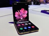 In immagine Razr 2020, l'attuale foldable di Motorola (Image source: tomshw)