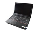 Recensione della Workstation Fujitsu Celsius H780 (i7-8850H, P2000, FHD)