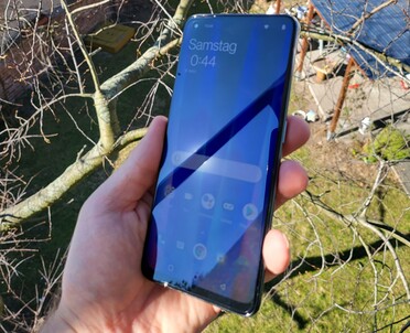 Recensione dello smartphone OnePlus Nord CE 2 5G