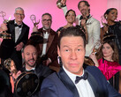 Il cast di The Studio festeggia le vittorie agli Emmy (fonte: Apple.com)