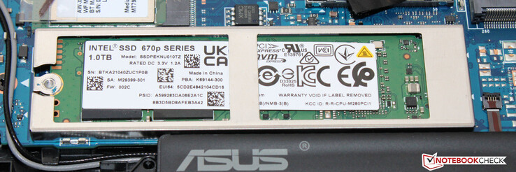 Un'unità SSD PCIe-3 funge da unità di sistema