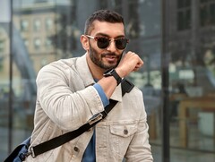 Gli smartwatch Garmin Venu 3 e Venu 3S seguiranno il Garmin Venu 2 Plus (sopra). (Fonte: Garmin)