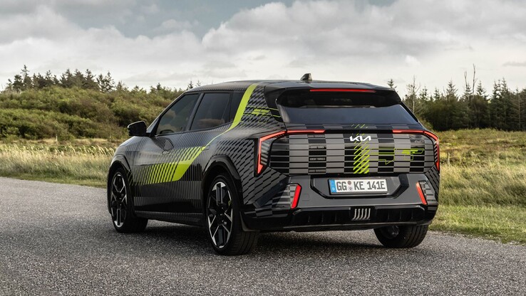 La Kia EV4 GT con il nuovo GT Wrap. (Fonte: Kia)