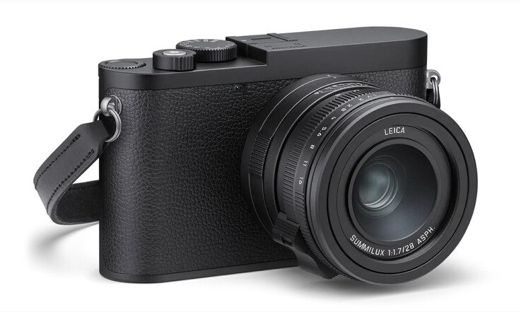 La Leica Q3 Monochrom non presenta il logo Leica rosso.