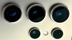 Un leaker fornisce una presunta roadmap di Samsung per l'ulteriore sviluppo delle fotocamere da Galaxy S24 Ultra fino a Galaxy S26 Ultra. (Immagine via @sondesix)