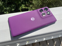 Motorola chiede ufficialmente 600 euro per l&#039;Edge 60 Pro, ma ora è disponibile a un prezzo nettamente inferiore. (Fonte: Notebookcheck)