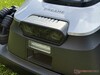 Doppia fotocamera con intelligenza artificiale e fari a LED nella parte anteriore