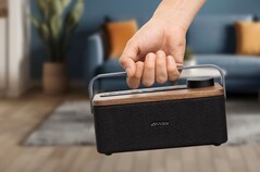 L'altoparlante TV portatile JVC Kenwood SP-WS10BT è progettato per facilitare la comprensione dei dialoghi. (Fonte: JVC Kenwood)