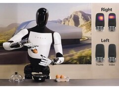 Secondo l'esperto di robotica Rodney Brooks, l'attuale generazione di robot umanoidi è destinata a fallire. (Fonte immagine: Tesla via YouTube)