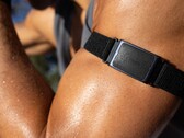 La fascia da braccio Helio di Amazfit (nella foto) è esaurita in molti Paesi. (Fonte: Amazfit)