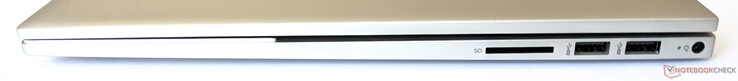Lato destro: Lettore di schede SD, 2x USB-A 3.1 Gen1, alimentazione