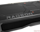 Le RX 7600 e RTX 4060 Ti potrebbero avere la stessa quantità di memoria dei loro predecessori. (Fonte: AMD)