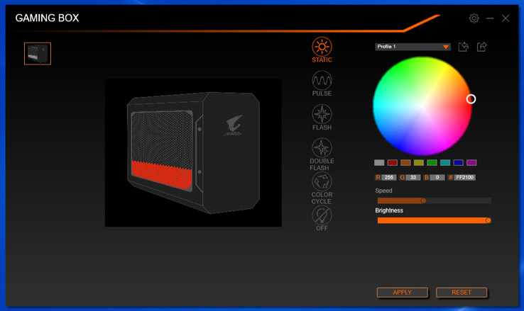 Sono disponibilli anche i controlli RGBFusion 2.0 LED su iOS ed Android