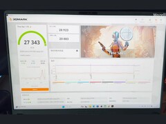 Risultato del benchmark RTX 5090 modificato per il laptop Time Spy: 27.343 punti complessivi e 28.923 per la GPU (fonte immagine: Reddit/u/Pristine_Wing5716)
