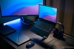 Razer Blade 14 2025 (fonte: Notebookcheck)