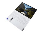 Recensione del laptop Lenovo Yoga Slim 7i Carbon 13ITL5: Tiger Lake combinato con materiali ultraleggeri
