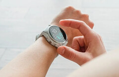 Il Garmin Fenix 7S è uno dei numerosi smartwatch idonei alla versione Beta 15.74. (Fonte: Garmin)