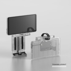 Il Retroid Dual Screen Add-on è disponibile anche in bianco traslucido (fonte: Retroid)