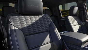 Il pick-up elettrico Sierra Denali Edition 1 del 2024