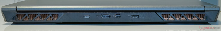 Posteriore: USB 3.2 Gen2 Type-C (uscita di alimentazione), uscita HDMI, uscita mini-DisplayPort, DC-in