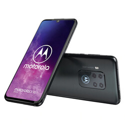 Recensione del Motorola One Zoom. Modello gentilmente fornito da Motorola Germany.