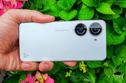 In recensione: Asus Zenfone 10. Dispositivo di prova fornito da Asus Germania.