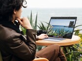 Apple e Amazon potrebbe sviluppare un concorrente del MateBook Fold qui raffigurato (fonte: Huawei)
