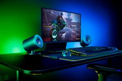 Illumina la tua configurazione con i nuovi altoparlanti Chroma RGB a retroproiezione Razer Nommo V2 (Fonte: Razer)