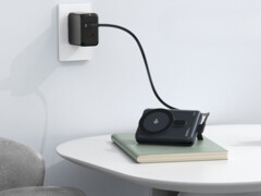 È arrivato il Selore&S-Global Magnetic Power Bank 10.000mAh (nella foto). (Fonte: Selore&S-Global, a cura di)