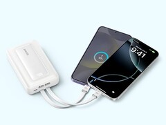 L&#039;ultimo Zolo Power Bank di Anker è ora disponibile in bianco (nella foto) negli Stati Uniti. (Fonte: Anker)