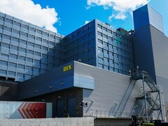 Gli Stati Uniti acquisiscono il 9,9% di Intel in un accordo azionario da 8,9 miliardi di dollari. Nella foto: La fabbrica D1X di Intel in Oregon (fonte: Intel)