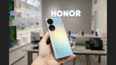 Un &quot;Honor 70&quot; in libertà. (Fonte: Weibo)