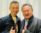 Un'immagine di Shuhei Yoshida con Keiji Inafune.