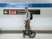 La e-bike Dahon K-Feather è dotata di un design pieghevole in 3 fasi (Fonte: Dahon)