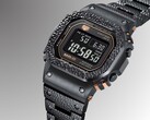 L'MRG-B5000HT-1 utilizza un LCD negativo per abbinarsi alla sobria finitura grigio scuro del rivestimento DLC (fonte: Casio)