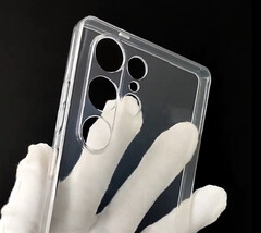 Si dice che Samsung abbia in serbo moderate modifiche al design dello smartphone Galaxy S 'Ultra' del prossimo anno. (Fonte immagine: via @UniverseIce)