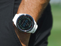 Garmin ha rilasciato un nuovo aggiornamento stabile per lo smartwatch Approach S62 (nella foto). (Fonte: Garmin)