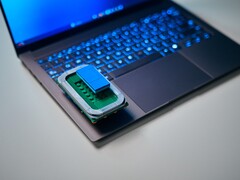 Intel Panther Lake presenta fino a quattro core Cougar Cove P, otto core Darkmont E- e quattro core Darkmont LP E- nelle SKU di fascia più alta. (Fonte: Alex Waetzel)
