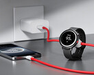 Il cavo SuperVOOC 2-in-1 può offrire fino a 67 W di potenza a un telefono e 10 W a uno smartwatch. Nella foto: il cavo collegato ai dispositivi. (Fonte: OnePlus)
