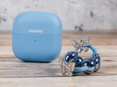 Cuffie open-ear con fattore glamour - Recensione di Huawei FreeClip 2