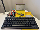 Il PotatoP offre una durata della batteria praticamente illimitata grazie alla sua cella solare e all'hardware ad alta efficienza energetica. (Fonte: Andreas Eriksen)