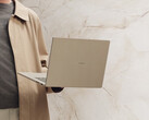 Lo Zenbook A16 è disponibile solo nel colore Zabriskie Beige per ora.
