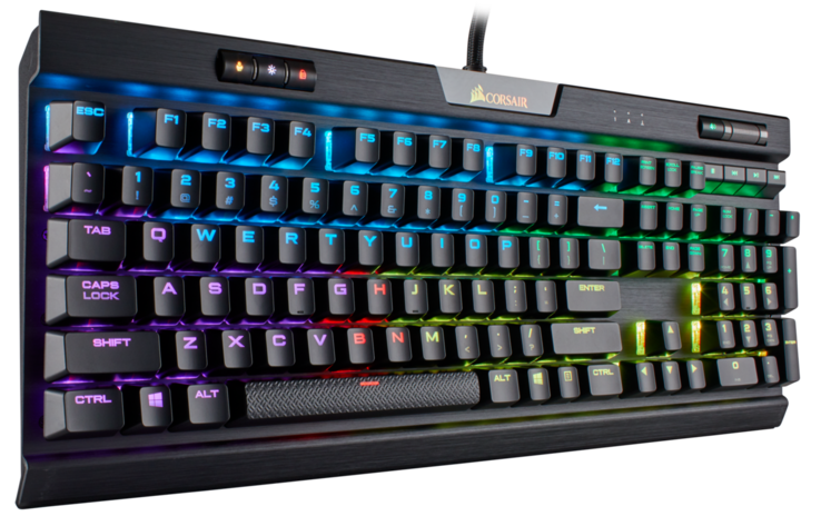 La tastiera meccanica gaming Corsair K70 MK.2 Rapidfire RGB usa switches Cherry MX Speed per una rapida attivazione. (Fonte Immagine: Corsair)