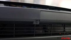 La telecamera Bumper Cybertruck è dotata di un riscaldatore (immagine: OCDetailing/YT)