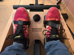 L'allenamento è migliore con le scarpe, che possono essere fissate in modo sicuro.