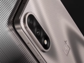 Il OnePlus Ace 5 Ultra. (Fonte: OnePlus)