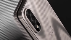 Il OnePlus Ace 5 Ultra. (Fonte: OnePlus)