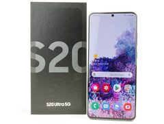 I possessori di Samsung Galaxy S20 Ultra possono ancora beneficiare degli aggiornamenti di sicurezza mensili (Immagine: Notebookcheck)